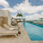 New Condo Roof Pool With Gym And Wifi Near 5Th Half Blk Kids Ok