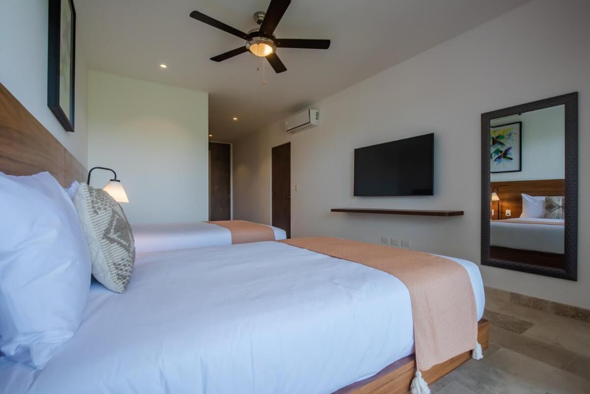 New Roof Pool With Gym And Wifi Near 5th Half Blk Kids Ok Playa del Carmen