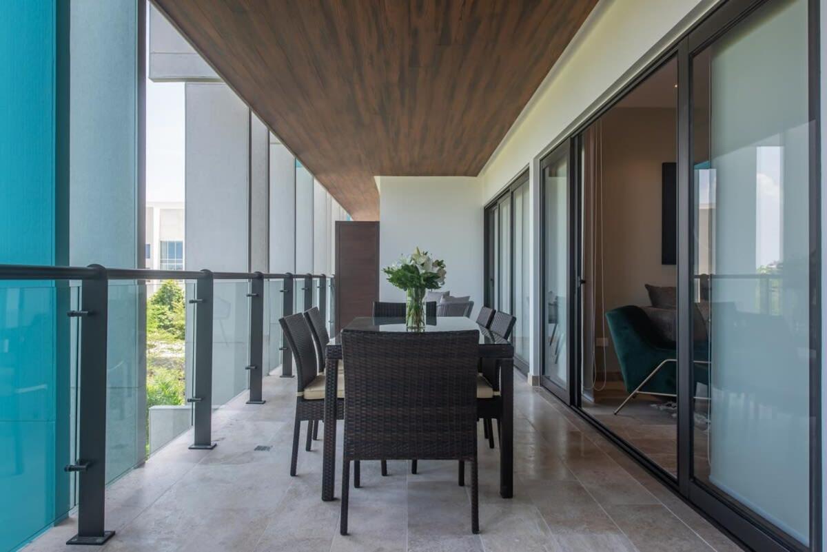 Сasa de vacaciones New Roof Pool With Gym And Wifi Near 5th Half Blk Kids Ok *